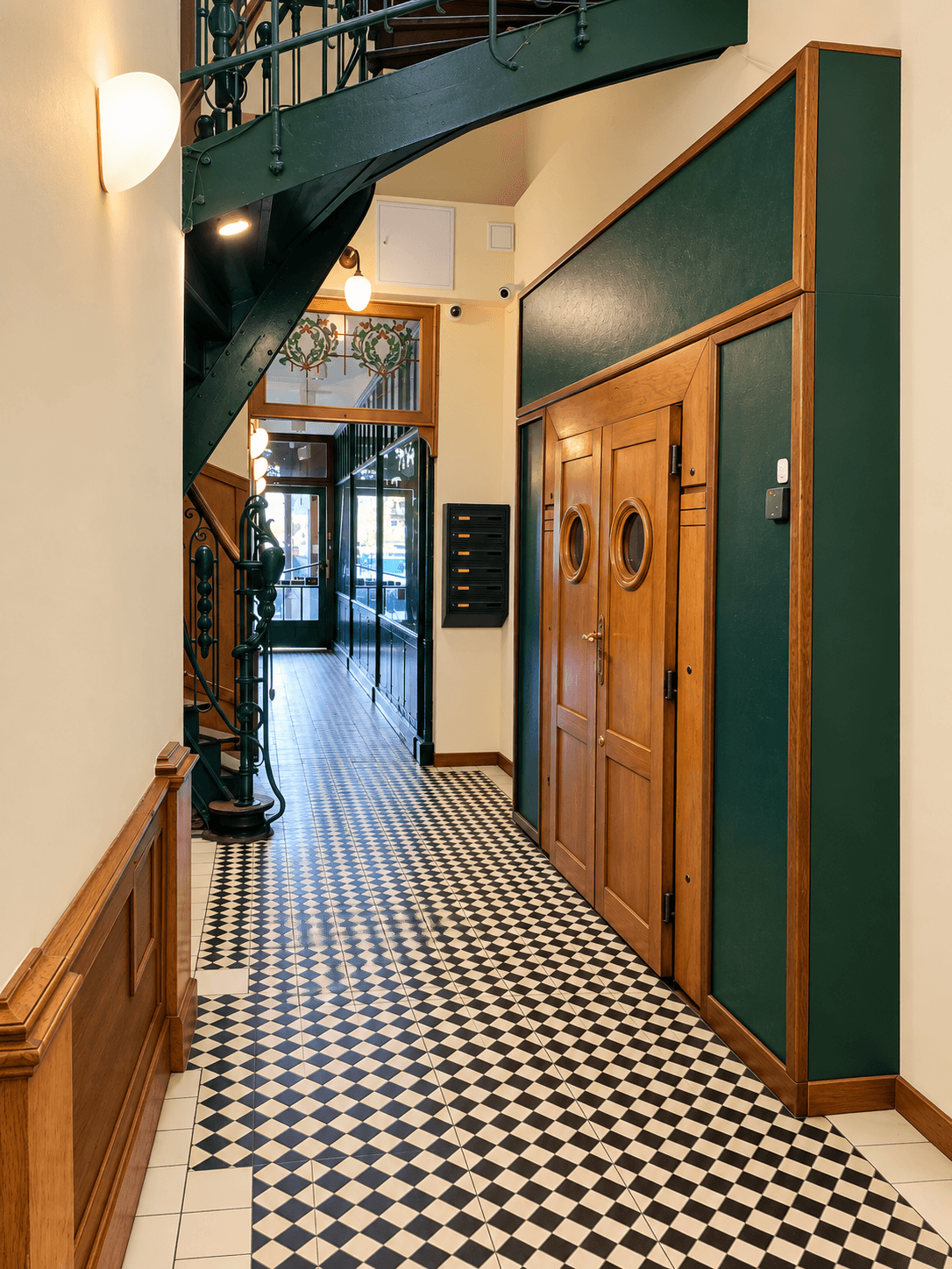 Entrance to the space, alternate view